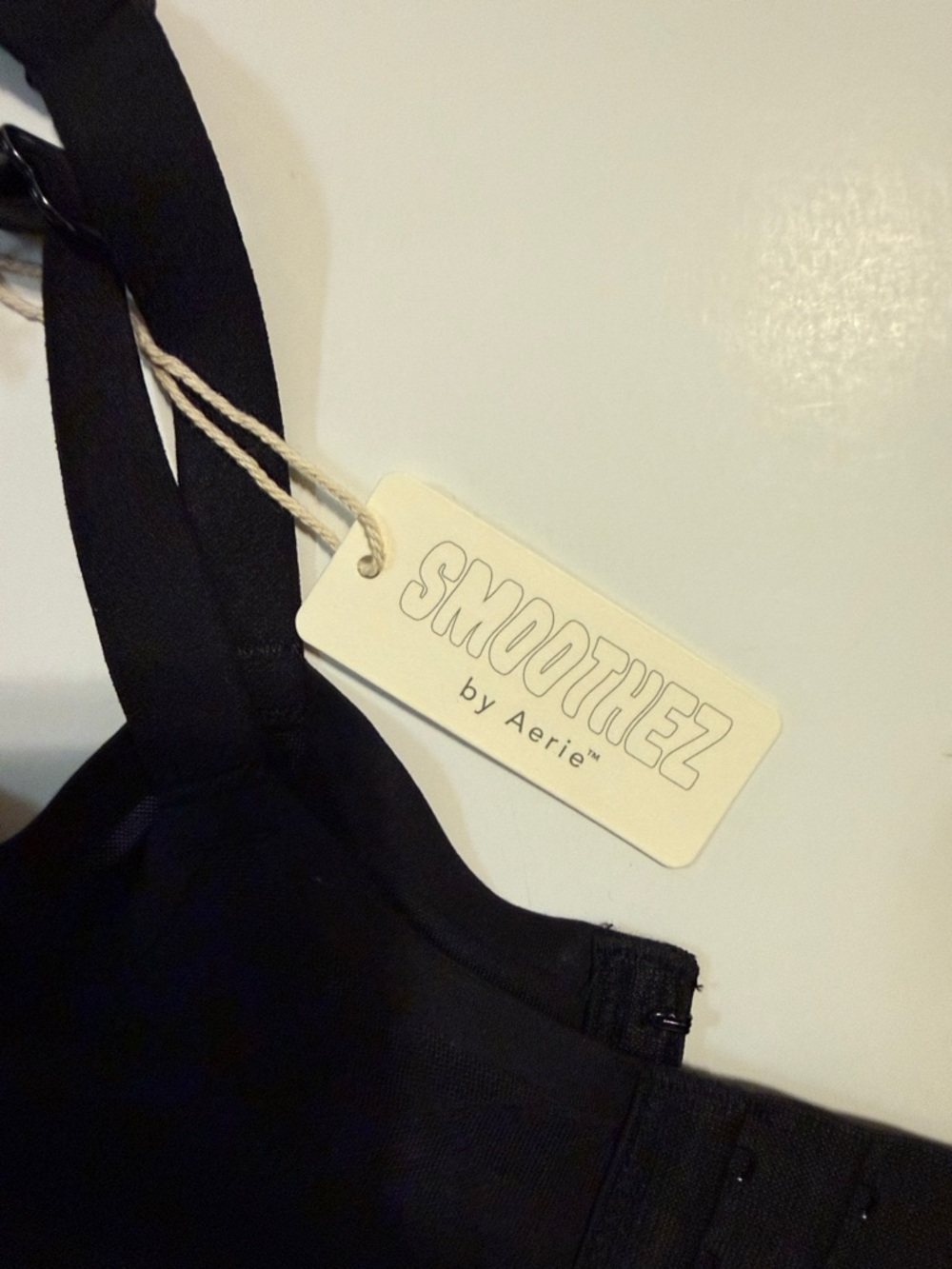 aerie Two-Pack Underwire Bras in Black and Nude size 40D - Picture 2 of 7